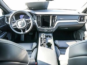 Volvo  Ultimate, B5 AWD Mild-Hybrid, Benzin, Dark