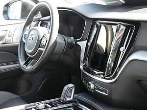 Volvo  Kombi T8 R Design Expression AWD NAVI LED