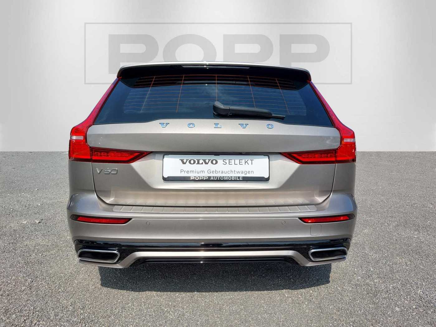 Volvo  T8 AWD Hybrid R Design HUD STHZ PANO MEMORY